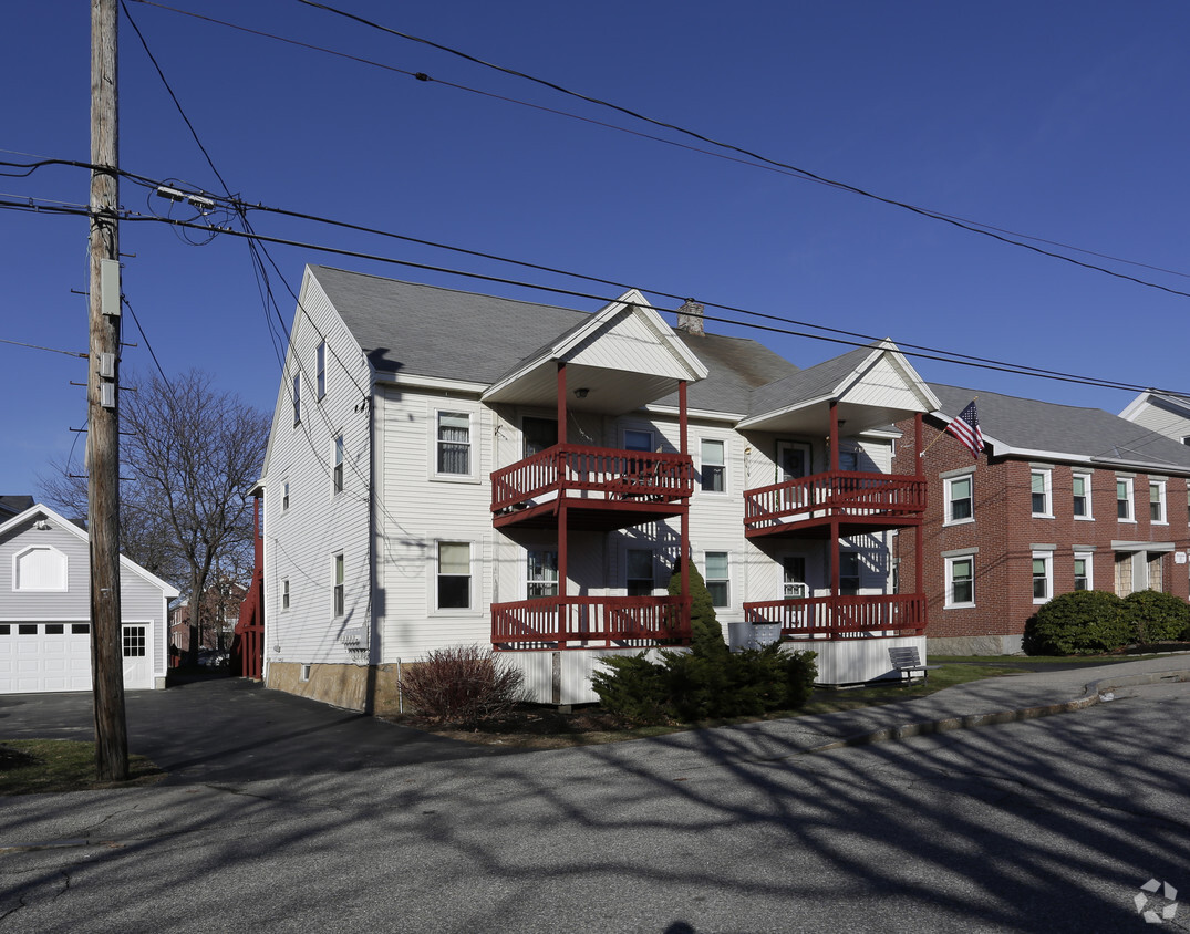 Primary Photo - Wardwell Apartments