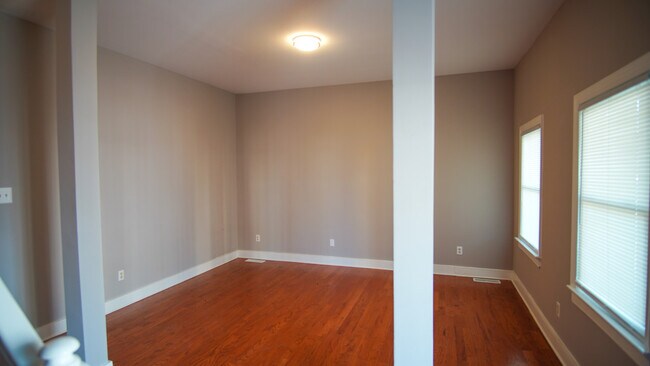 Foto del edificio - 1218 Bainbridge St