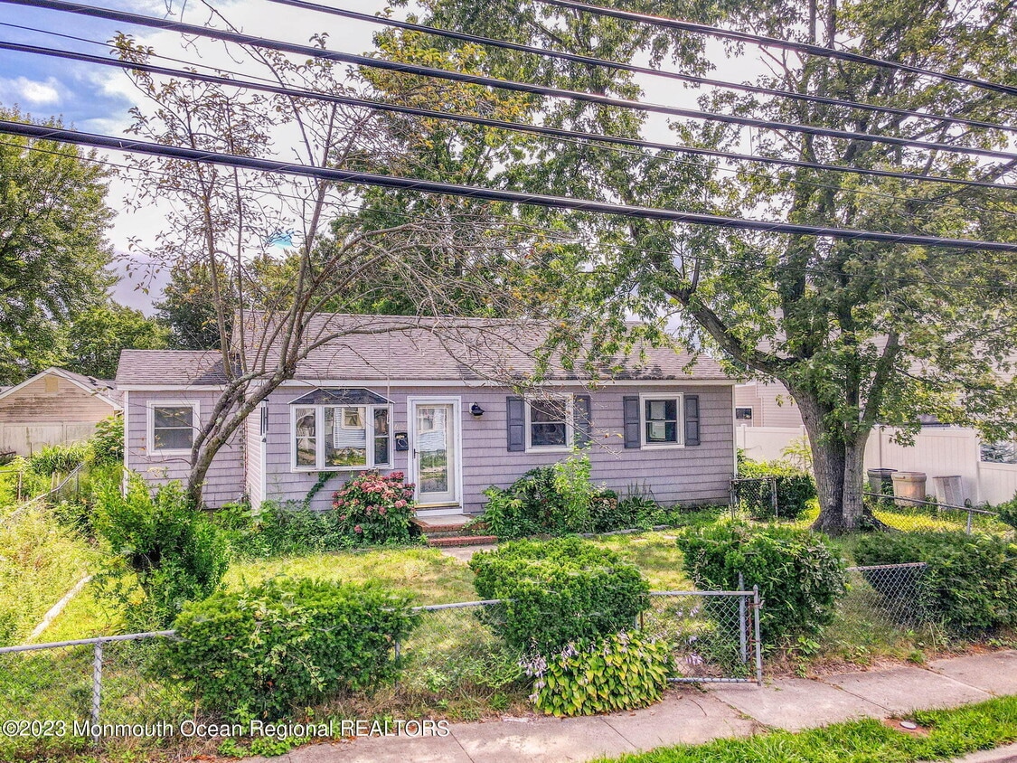 638 Morningside Ave, Union Beach, NJ 07735 House Rental in Union