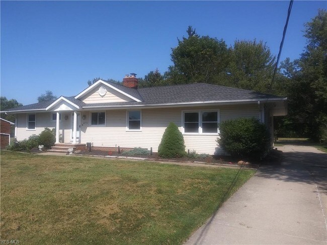 Building Photo - 34675 Pettibone Rd