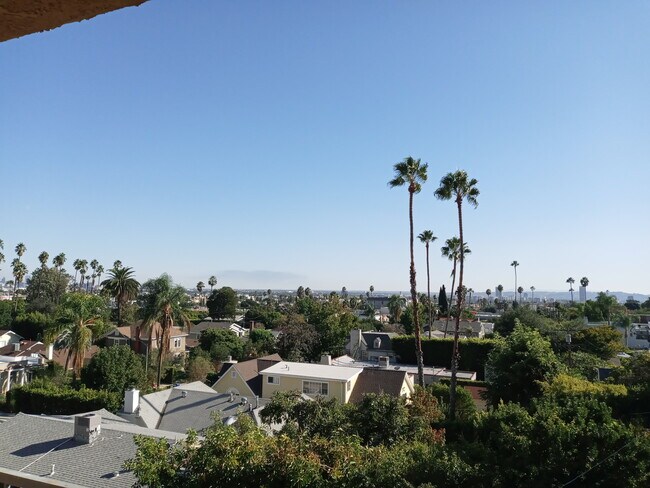 Foto del edificio - Hollywood Villa Apartments