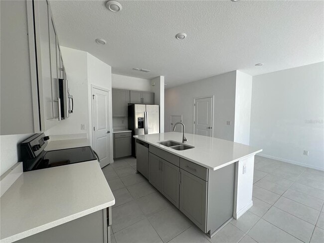 Building Photo - 2416 Paravane Wy