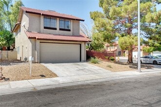 Building Photo - 2536 Charteroak St