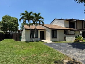 Building Photo - 12721 SW 68th Terrace