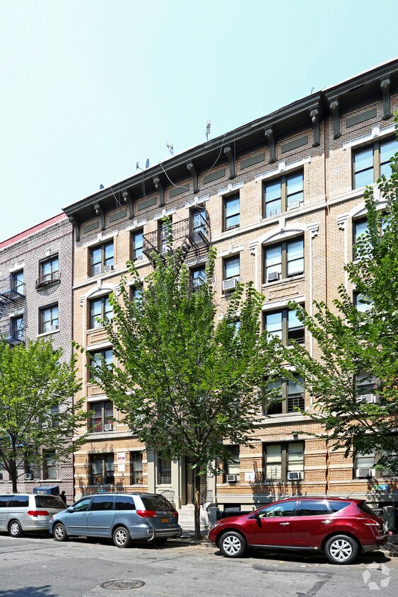 Foto del edificio - 150-152 Vermilyea Ave