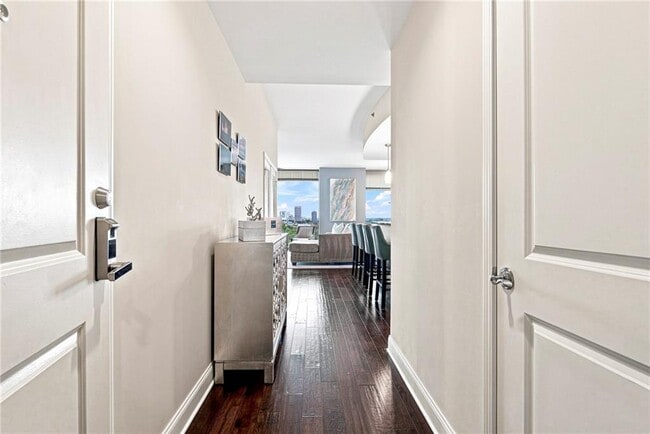 Building Photo - 270 17th St NW