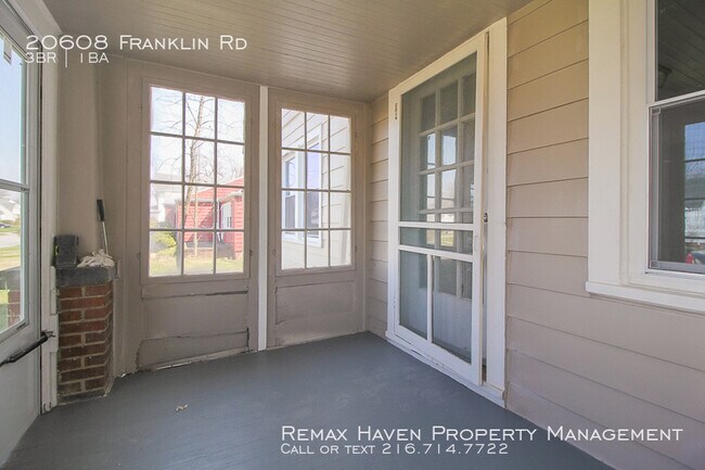 Building Photo - 20608 Franklin Rd
