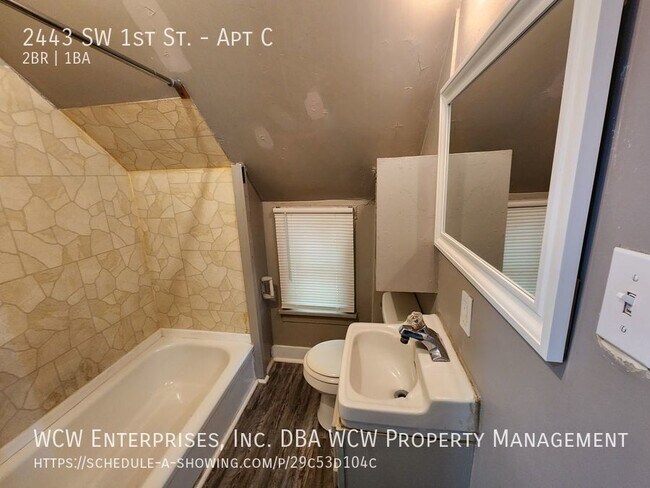 Building Photo - Nice, affordable housing near hospitals, d...