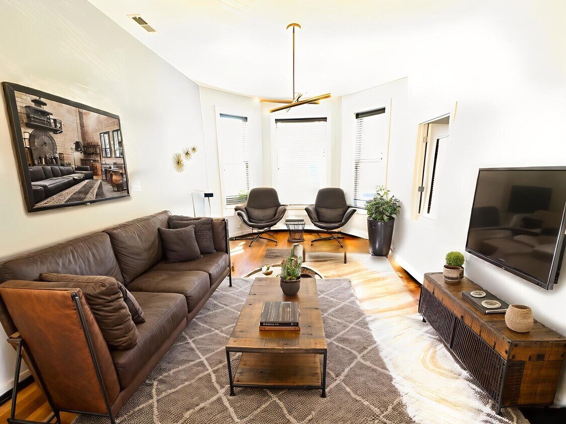 Foto principal - 2523 N Kimball Ave