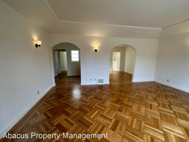Foto del edificio - 3 br, 2 bath House - 171 Mt Vernon Avenue