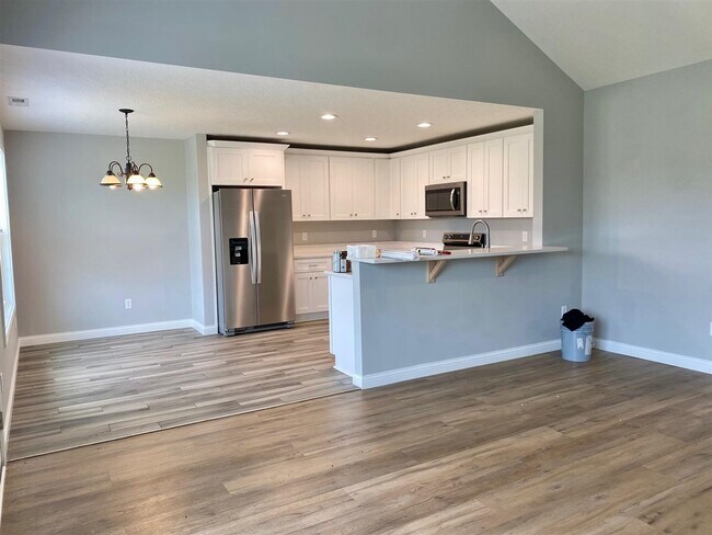 Building Photo - 524 Denver Cir