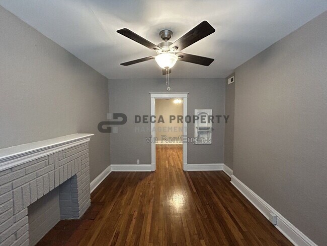 Foto del edificio - 6822 Waldemar Ave