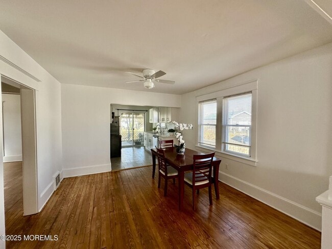 Foto del edificio - 139 Otis Ave