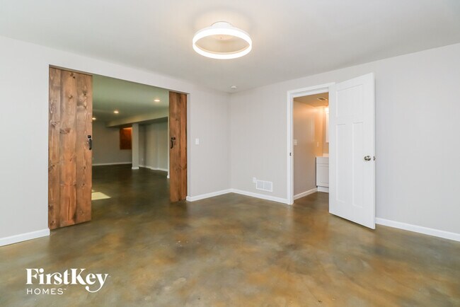 Foto del edificio - 163 Briarwood Dr