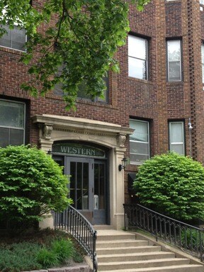 Primary Photo - 136 Western Ave N