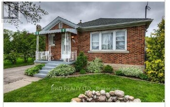 Building Photo - 444 Stirling Ave S