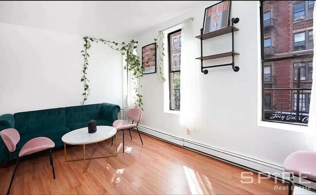 Building Photo - 2 bedroom in New York NY 10009