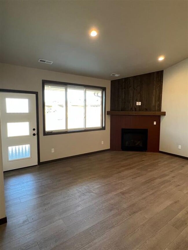 Building Photo - 2903 Eagle Butte tr