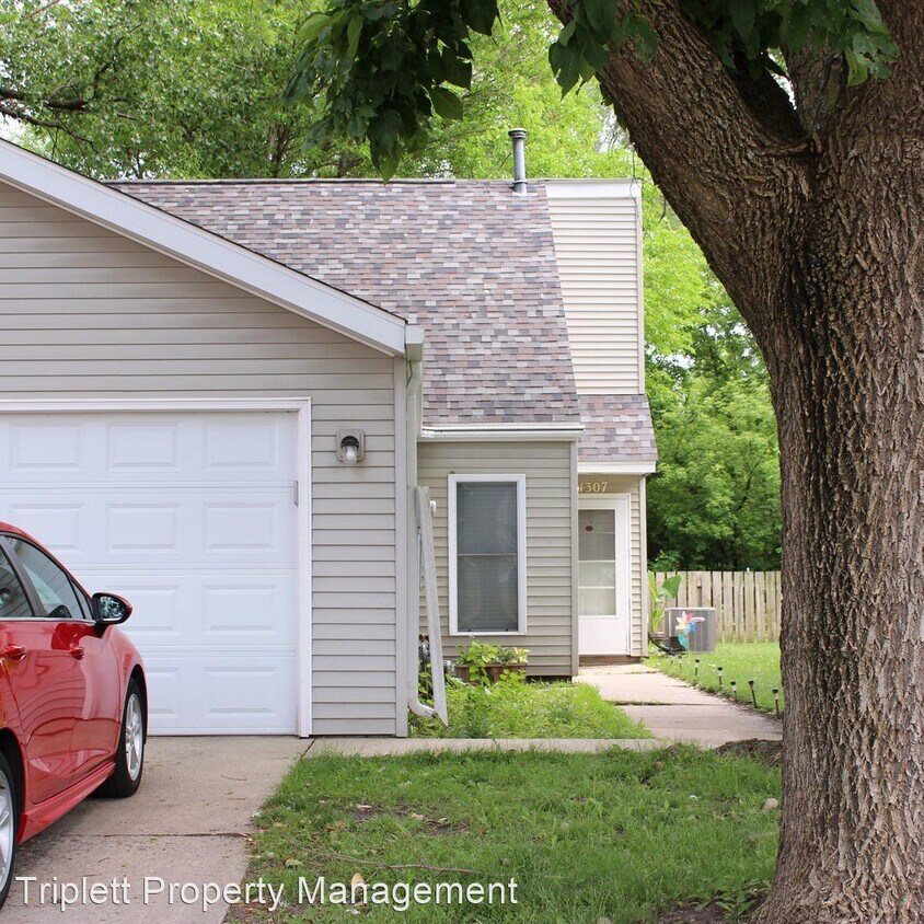 2 br, 1 bath House 4307 Toronto St House for Rent in Ames, IA