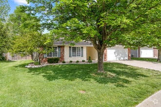 Building Photo - 2404 Lubbock Ct