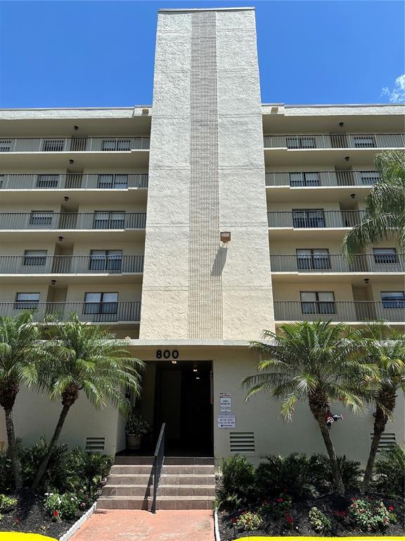 800 Cove Cay Dr Unit 4B, Clearwater, FL 33760 Condo for Rent in