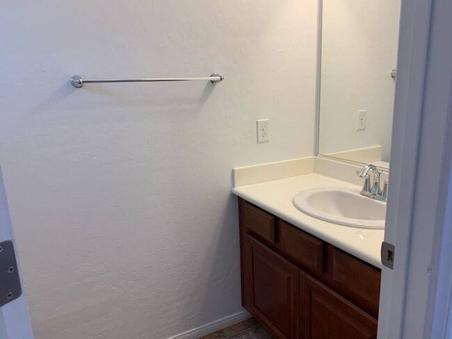 Foto del edificio - 7752 Broadloom Ct