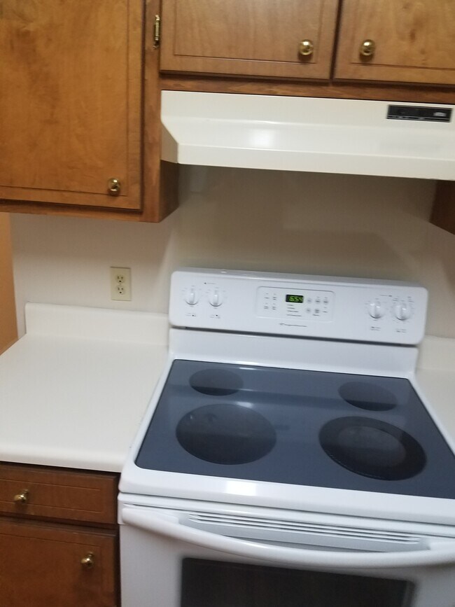 Foto del edificio - 6126 Vinnie Dr