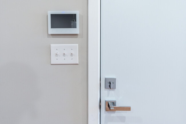 intercom and buzzer - 1331 N 17th St