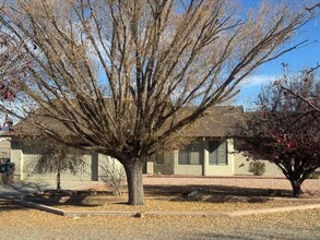 Building Photo - 10245 N Poquito Valley Rd