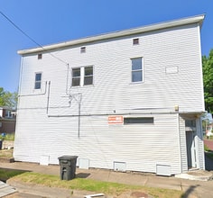 Building Photo - 370 Cole Ave