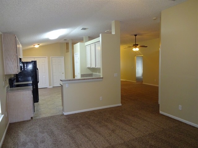 Foto del edificio - 3480 Waterford Oaks Dr