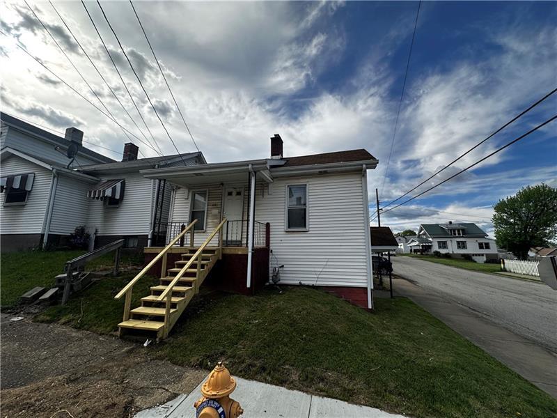 Primary Photo - 601 Addison St