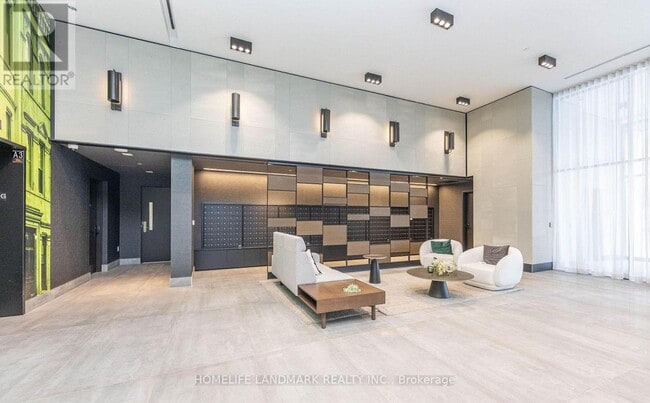 Photo du bâtiment - 8119 Birchmount Rd