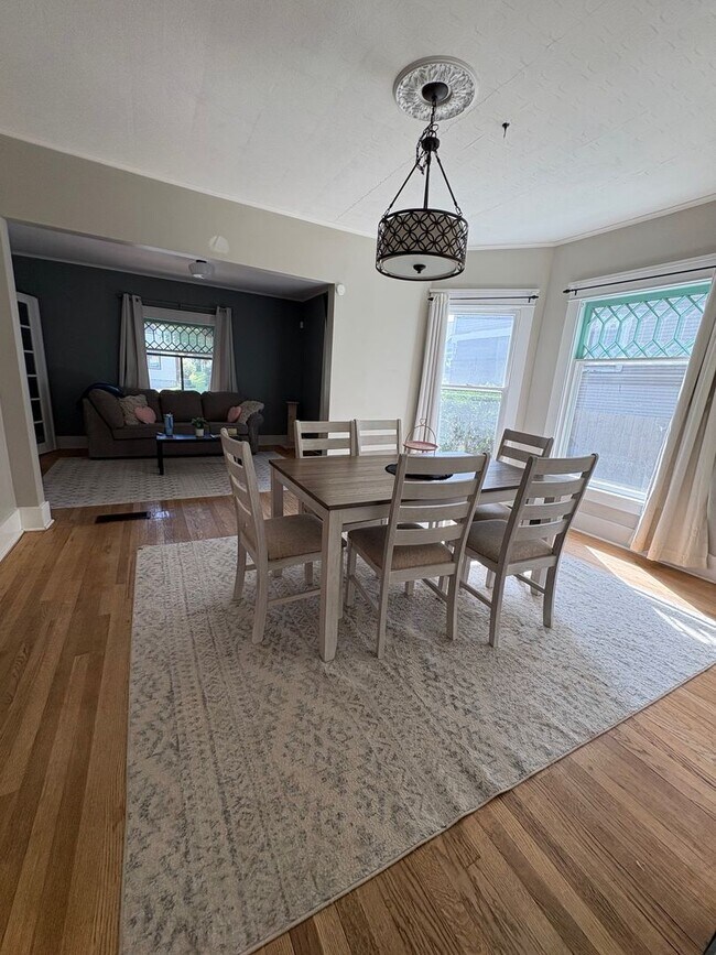 Foto del edificio - 616 S 32nd Ave