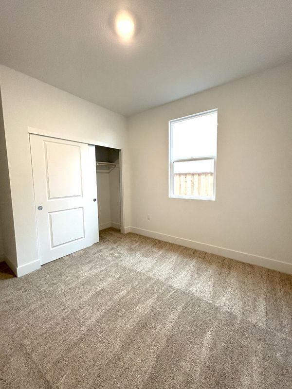 Foto del edificio - 2216 Greenhorn Rd