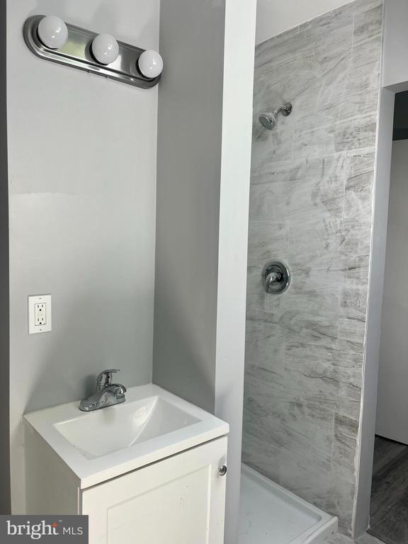 Foto del edificio - 2 Beloit Ave