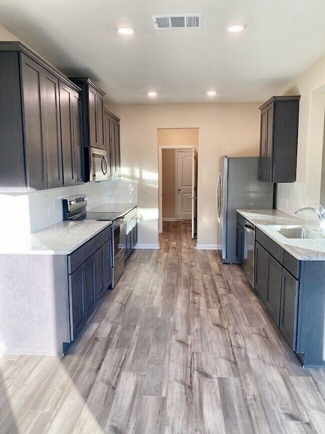 Building Photo - Stylish 4-Bedroom Two-Story Home with Park...