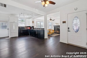 Foto del edificio - 508 Blanco Rd