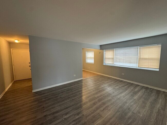 Foto del edificio - 3057 N Narragansett Ave