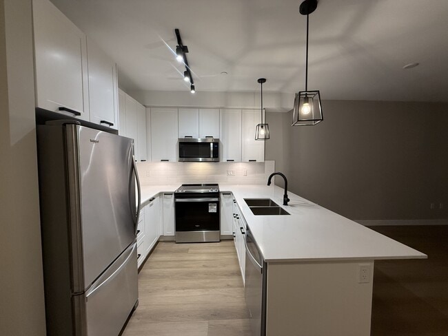 Photo du bâtiment - 22562-22562 121 Ave