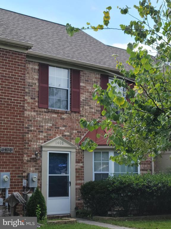 Foto del edificio - 1408 Stoney Point Way