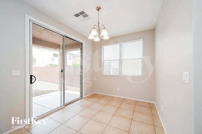 Building Photo - 7278 Clear Range Ave