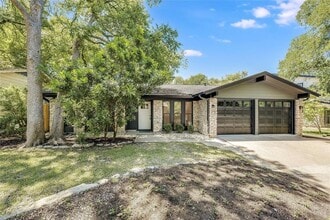 Building Photo - 1707 Fawn Dr