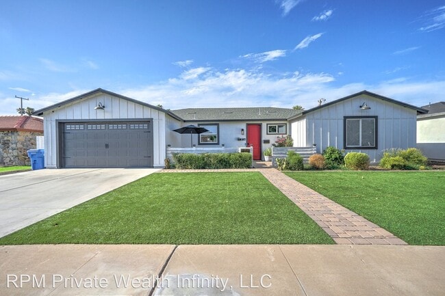 Building Photo - 4 br, 3 bath House - 914 E. Berridge Lane