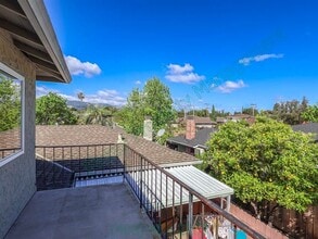 Building Photo - 978 Westlynn Way