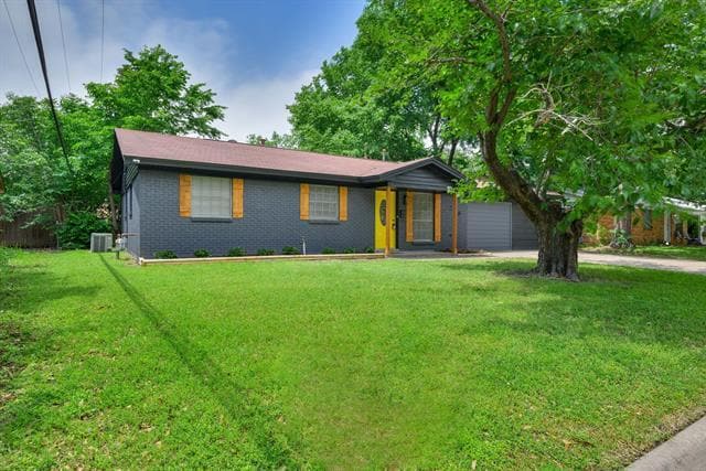 Building Photo - 209 NW Jill Ann Dr