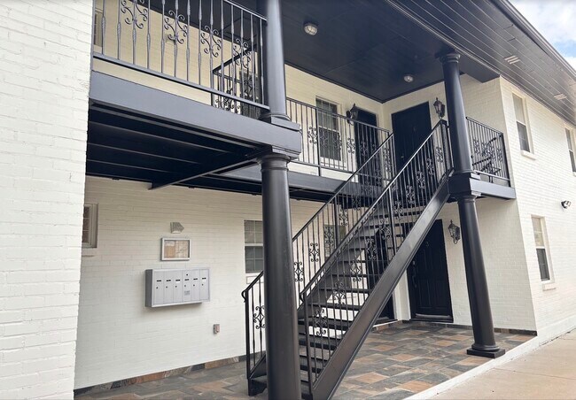 Foto del edificio - 2030 Portsmouth St