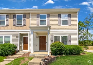 Building Photo - 3915 Swinton St