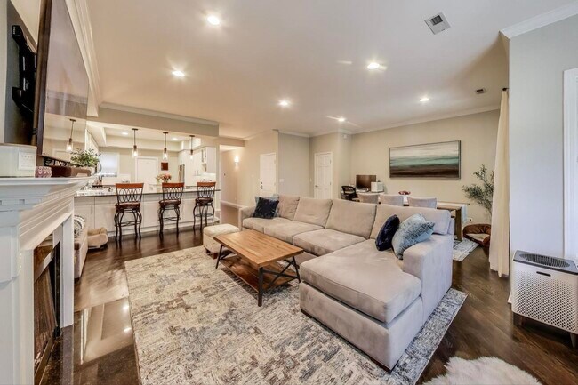 Foto del edificio - 1337 W Wrightwood Ave