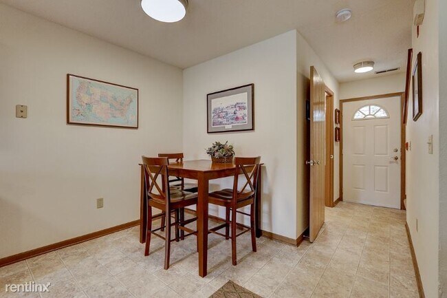 Foto del edificio - 1523 Sheridan Rd